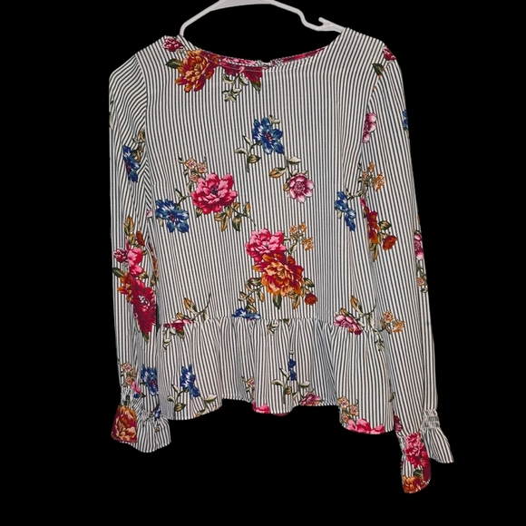 Polyester Floral Work Blouse - Picture 1 of 4